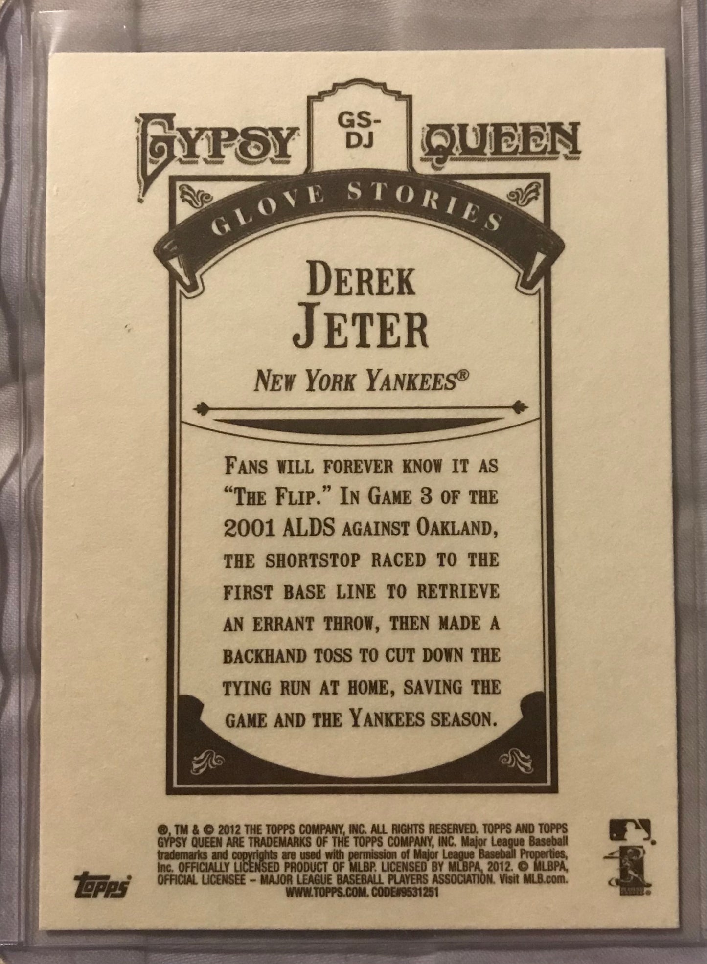 2012 Topps Gypsy Queen Derek Jeter glove stories GS-DJ