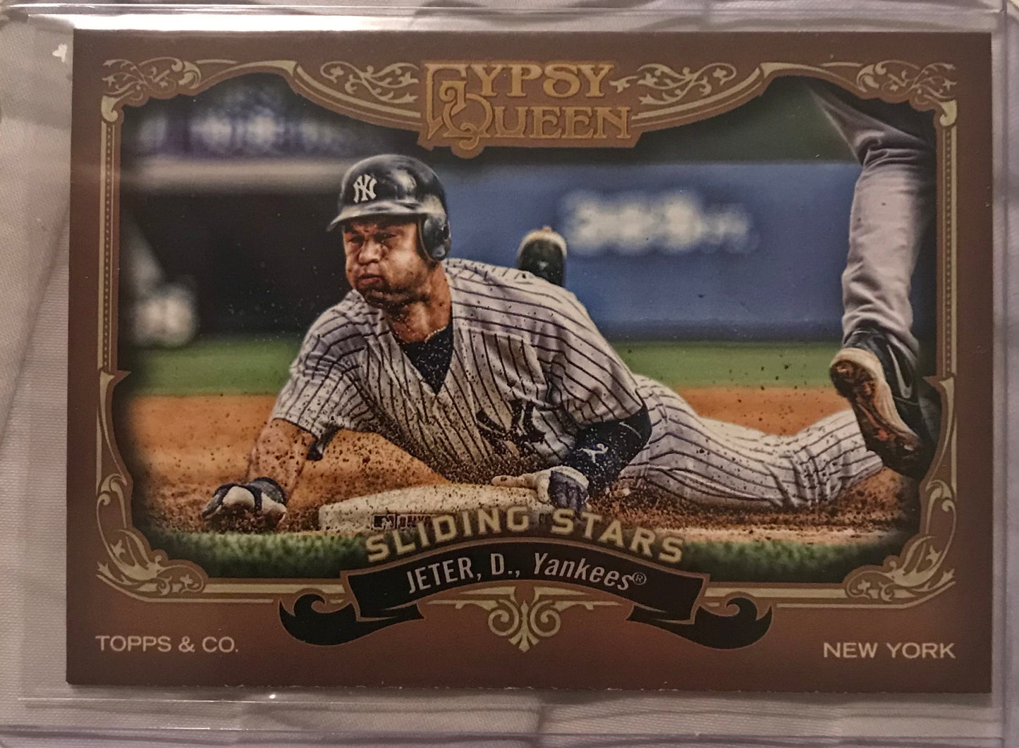 2012 Topps Gypsy Queen Derek Jeter sliding stars SS-DJ