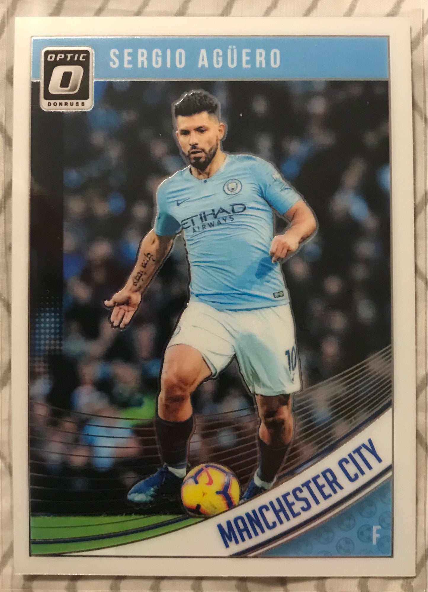 2018 Donruss Optic Base #37 Sergio Aguero man city
