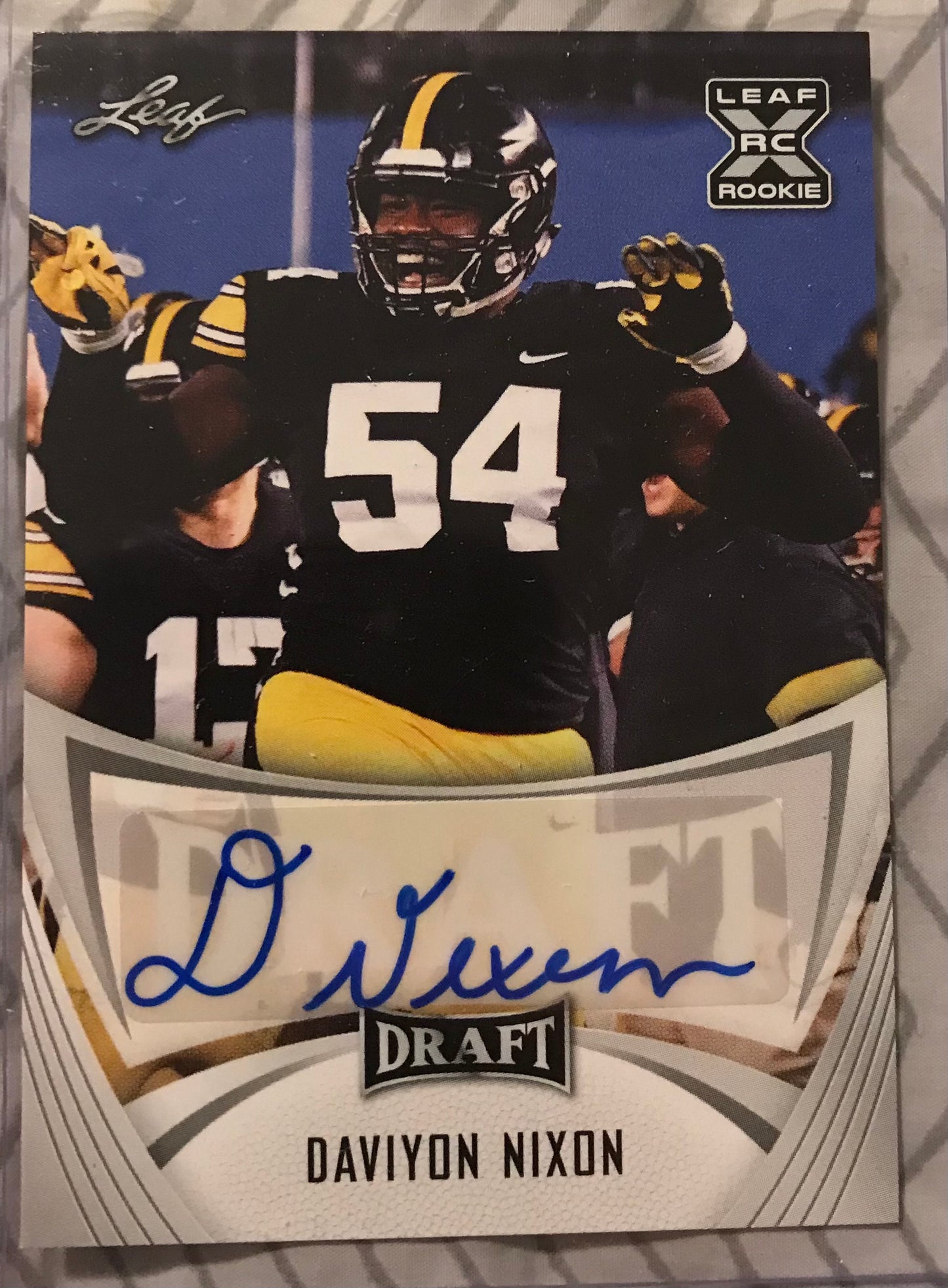 Daviyon Nixon Auto Rookie 2021 Leaf Draft Football Card Carolina Panthers rc