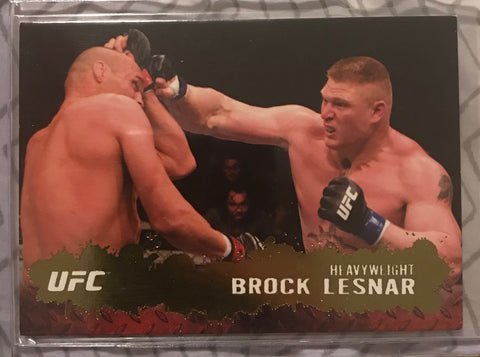 Topps UFC 2009 Round 2- Brock Lesnar #69 thick gold parallel sp