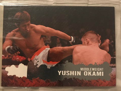 Topps UFC 2009 Round 2- Yushin Okami #13 rare error missing foil 1/1?